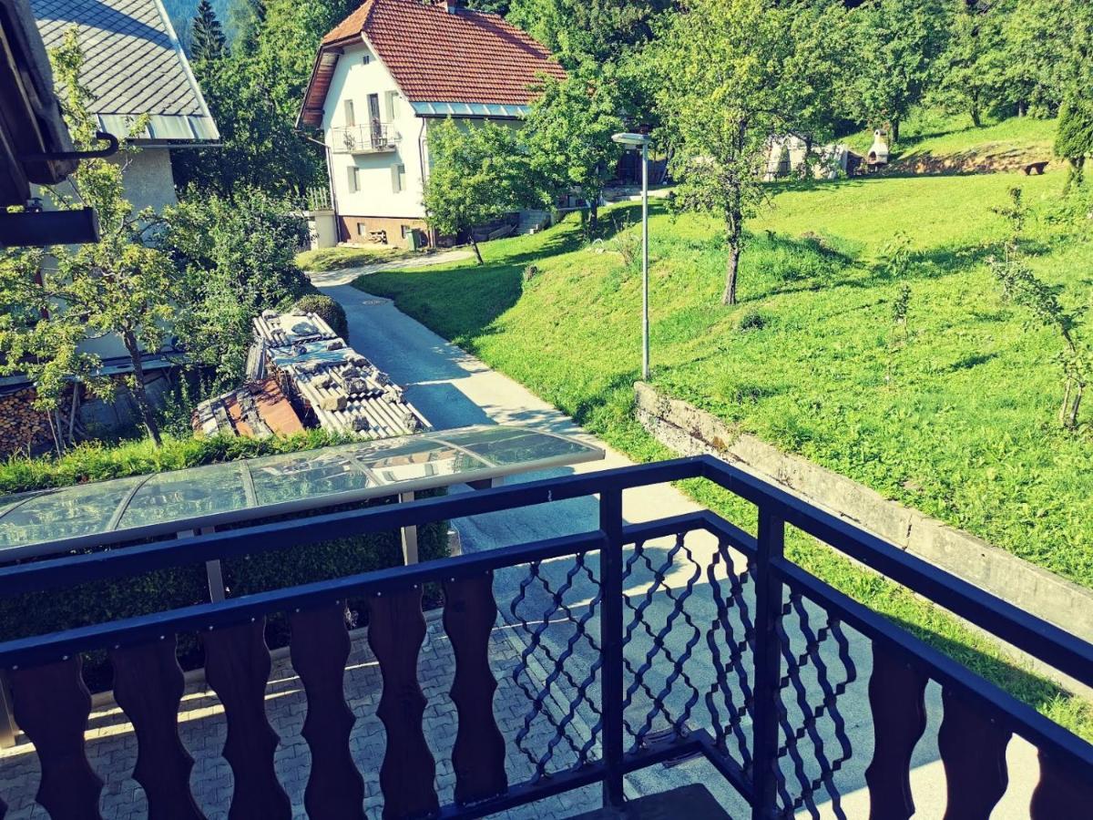 Apartma Rekar - A House, Where You Can Relax In The Embrace Of Nature Jesenice Exterior foto