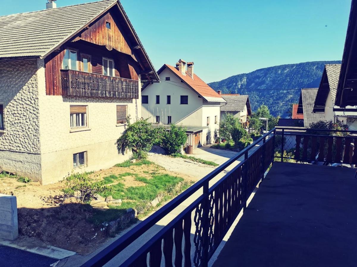 Apartma Rekar - A House, Where You Can Relax In The Embrace Of Nature Jesenice Exterior foto